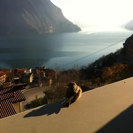 Bed & Breakfast Bellavista Castro (Lombardy)