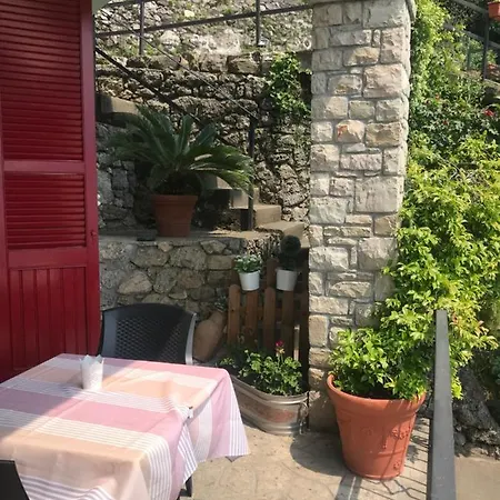 Bellavista Bed & Breakfast *