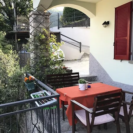 Bellavista 3* Castro (Lombardy)